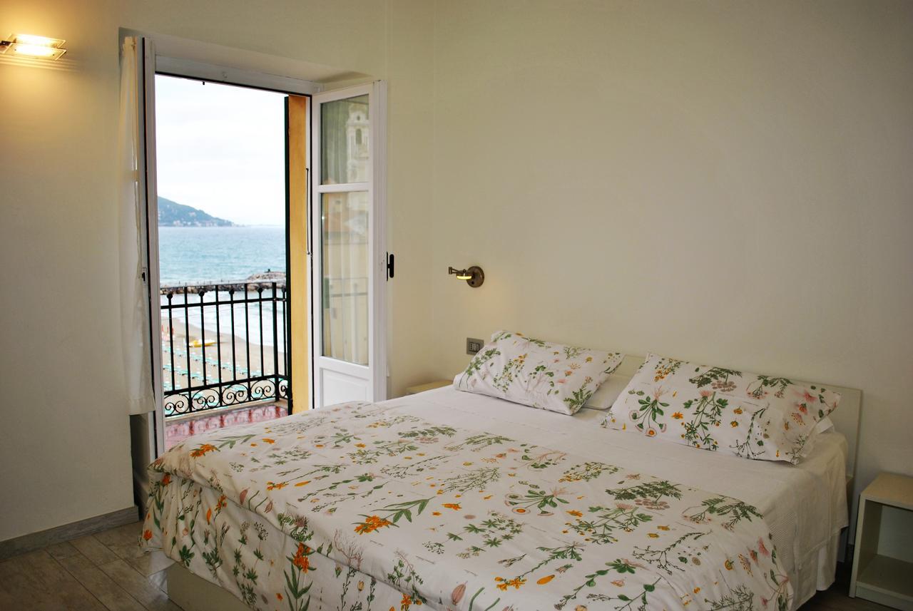 Hotel Residence Baiadelsole Laigueglia Exterior foto
